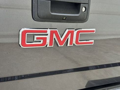 Used 2015 GMC Sierra 1500 SLE w/ SLE Value Package AWD/4WD image 27