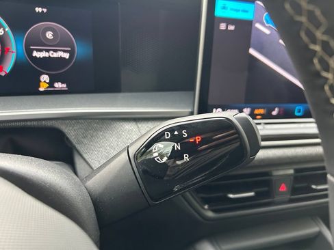 Certified 2026 Volkswagen Tiguan S FWD image 24