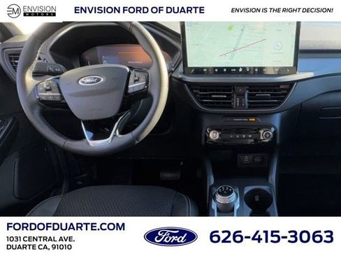 New 2025 Ford Escape SE image 24
