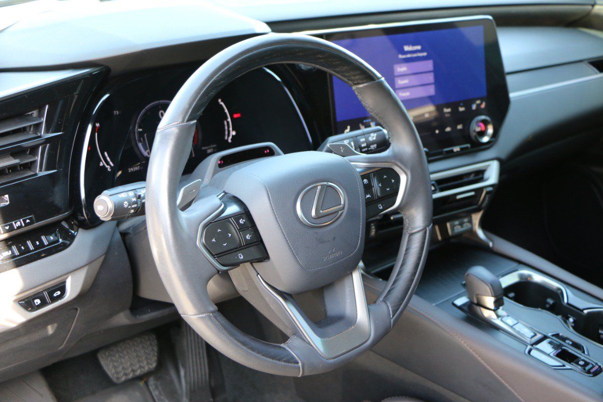 Used 2023 Lexus RX 350 FWD w/ Accessory Package image 17