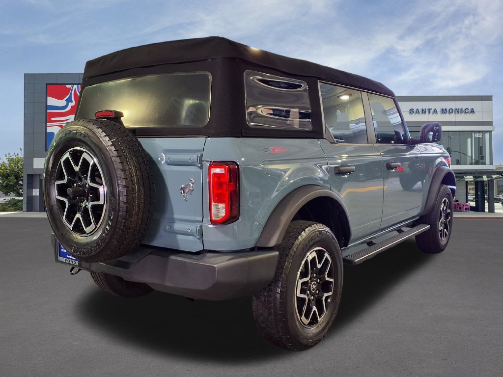 Used 2023 Ford Bronco 4-Door AWD/4WD image 25
