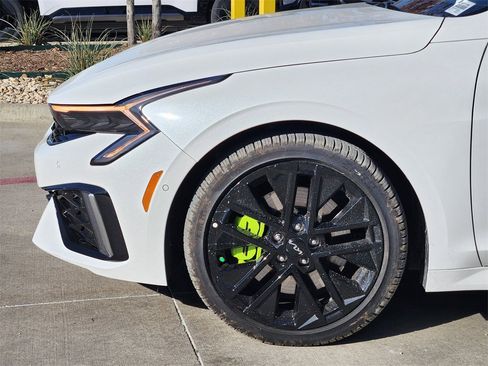New 2026 Kia K5 GT image 5