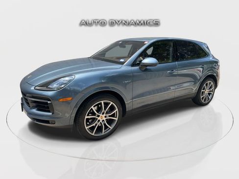 Used 2020 Porsche Cayenne E-Hybrid image 2