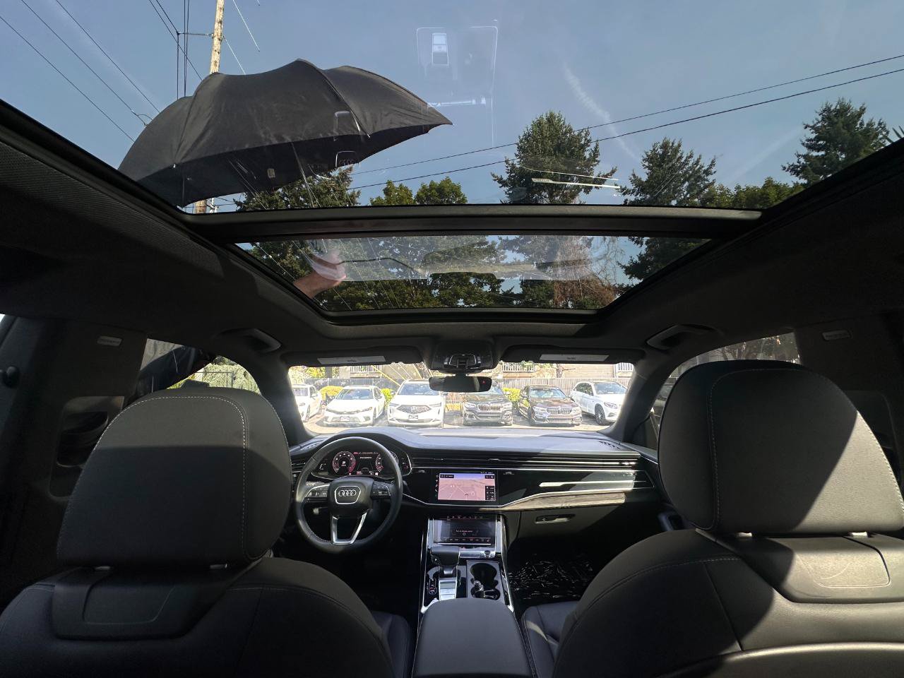 Used 2019 Audi Q8 Prestige w/ Year 1 Package AWD/4WD image 27