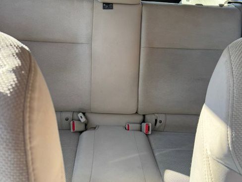 Used 2014 Subaru Crosstrek 2.0i Premium image 13