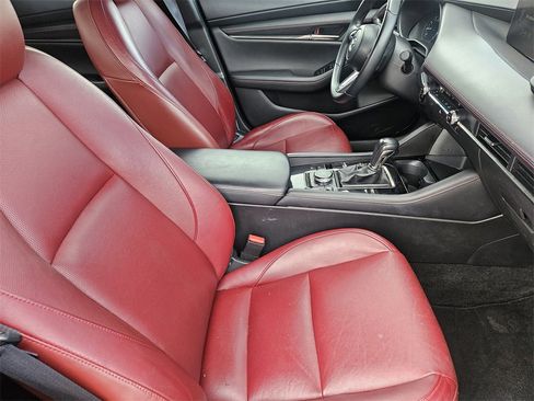 Used 2024 MAZDA MAZDA3 s image 10