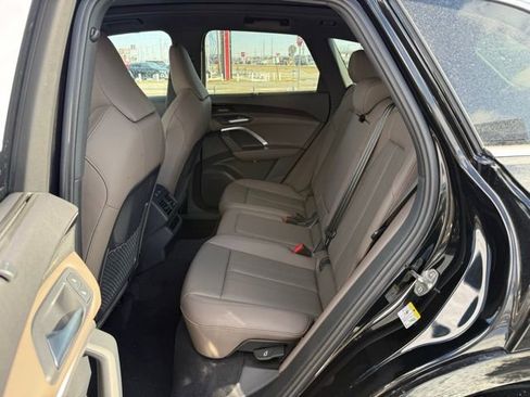 New 2025 Audi Q5 Premium Plus image 14