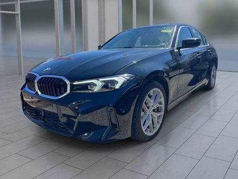 Used 2025 BMW 330i xDrive Sedan AWD/4WD image 4