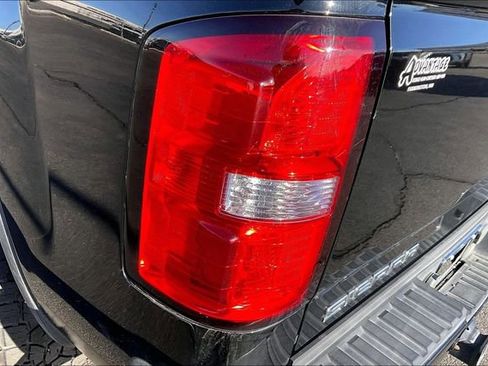 Used 2018 GMC Sierra 2500 Denali w/ Duramax Plus Package image 33