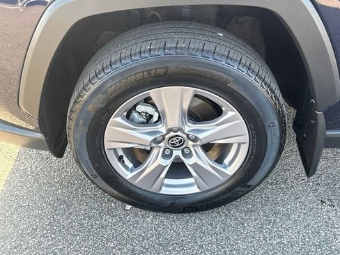 Used 2025 Toyota RAV4 XLE w/ Convenience Package image 39