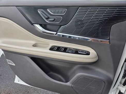 Certified 2022 Lincoln Corsair Reserve w/ Elements Package FWD image 17