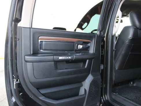 Used 2017 RAM 2500 Laramie w/ Sport Appearance Group AWD/4WD image 13