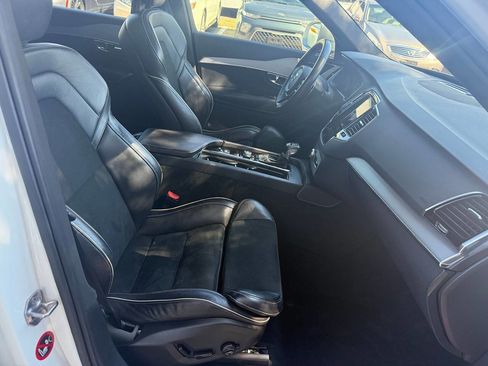 Used 2016 Volvo XC90 T6 R-Design w/ Protection Package Plus image 17