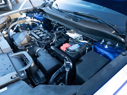 Used 2024 Honda CR-V LX image 33