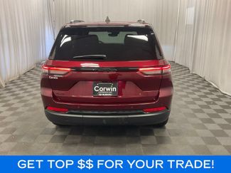 Used 2024 Jeep Grand Cherokee Altitude AWD/4WD video 3