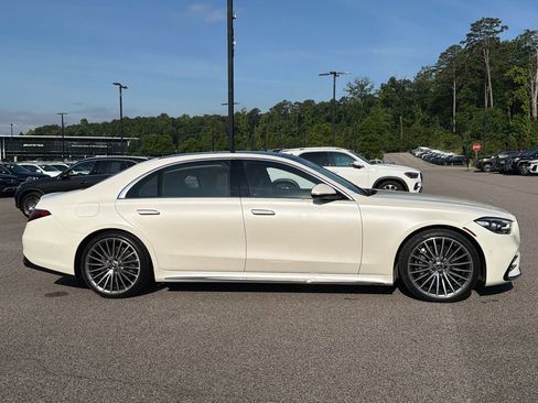 Certified 2022 Mercedes-Benz S 500 4MATIC image 30