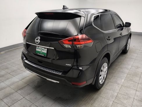 Used 2018 Nissan Rogue S image 9