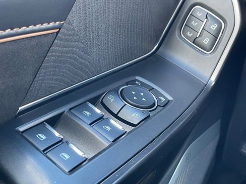 Certified 2023 Ford F150 Platinum w/ Equipment Group 701A High image 17