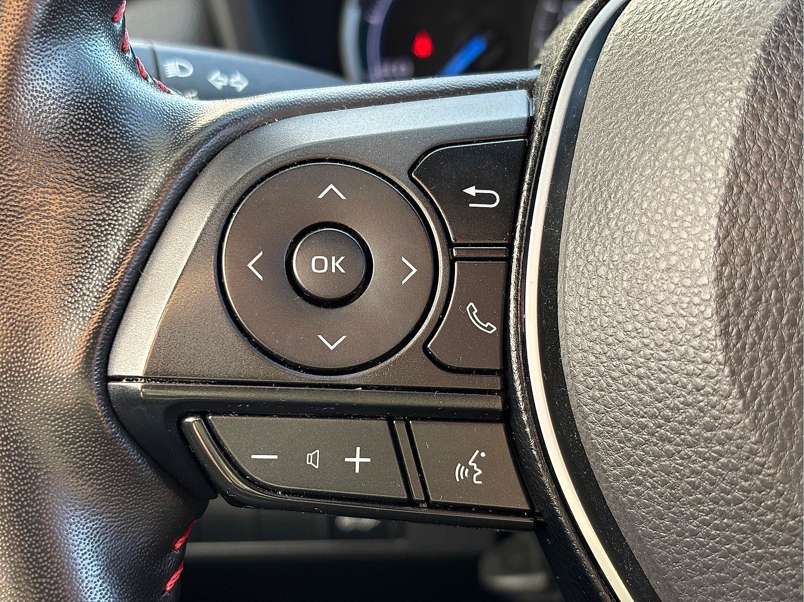 Used 2023 Toyota RAV4 SE AWD/4WD image 30