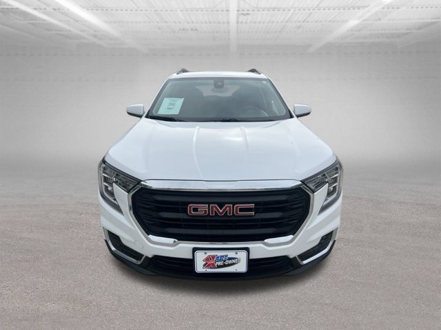 Used 2024 GMC Terrain SLE w/ Driver Convenience Package AWD/4WD image 12