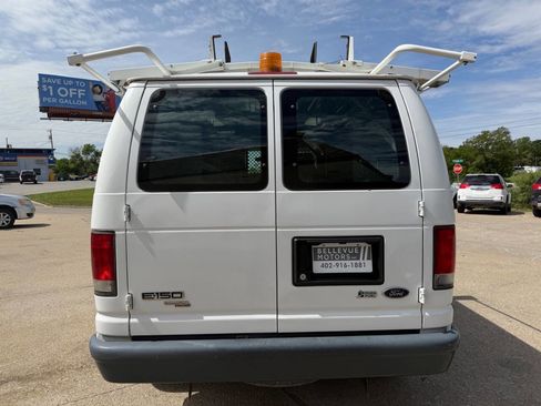 Used 2014 Ford E-150 and Econoline 150 RWD image 4