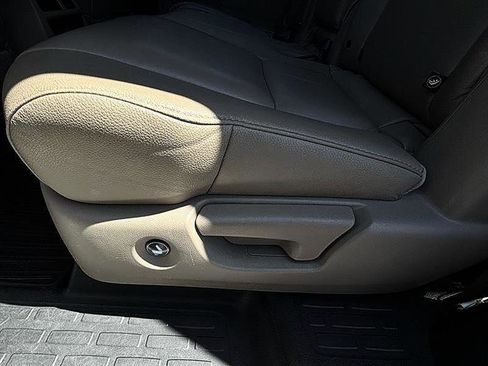 Used 2021 Honda Pilot EX-L image 38
