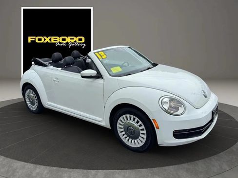 Used 2013 Volkswagen Beetle 2.5 FWD image 10