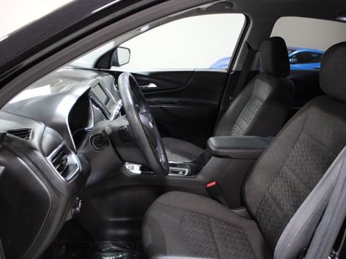 Used 2024 Chevrolet Equinox LT image 18