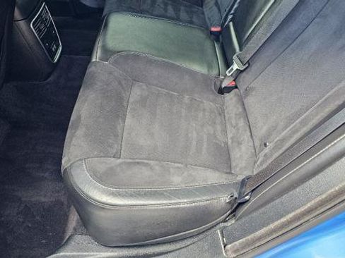 Used 2019 Dodge Charger Scat Pack w/ Dynamics Package RWD image 16