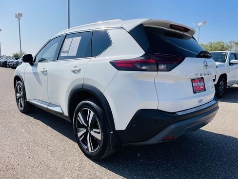 Certified 2021 Nissan Rogue SL w/ Premium Package image 5