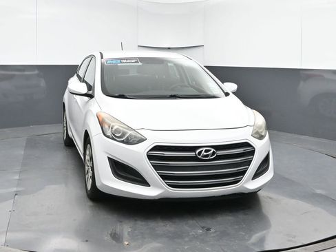 Used 2016 Hyundai Elantra GT image 8