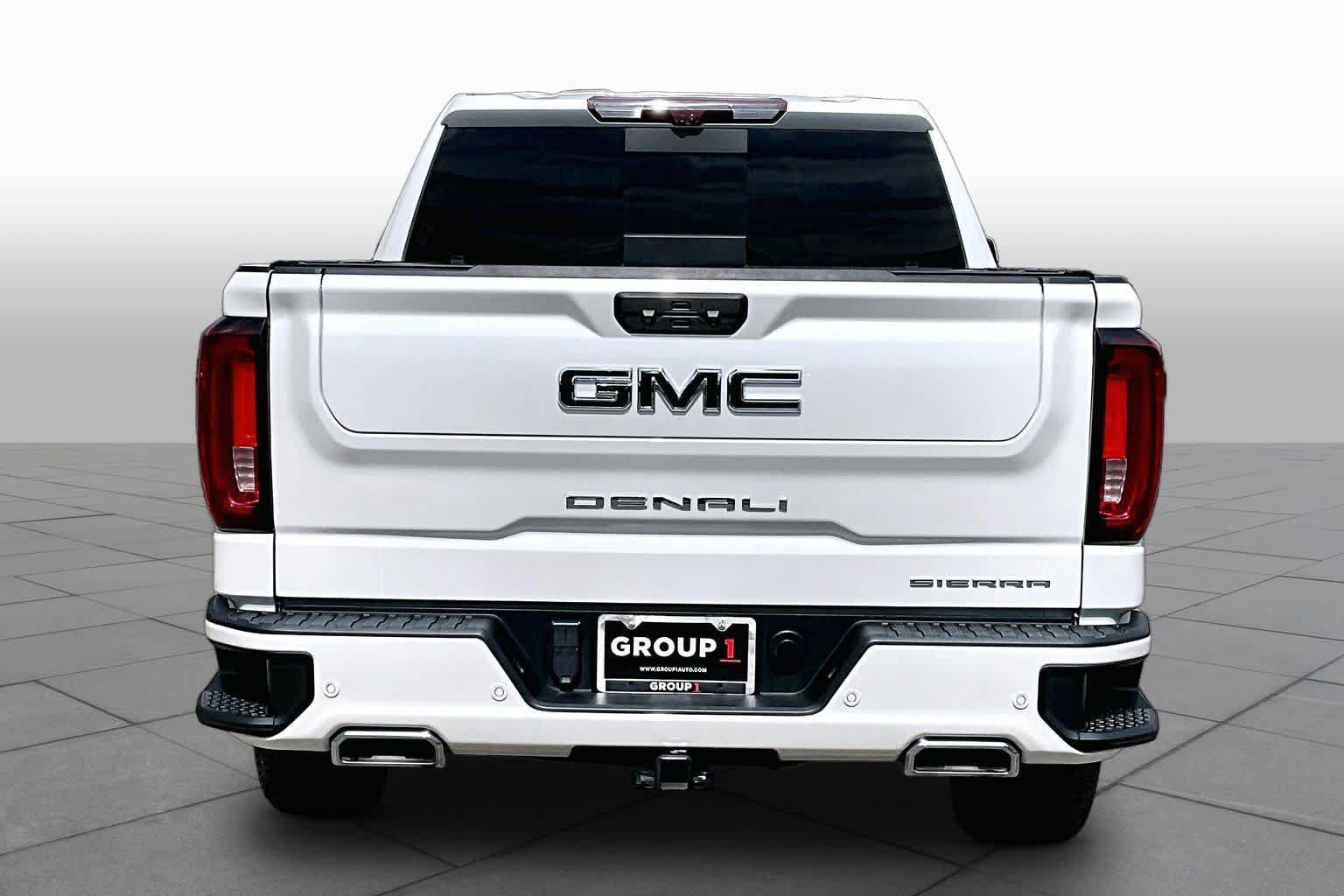 Used 2022 GMC Sierra 1500 Denali w/ Denali Reserve Package AWD/4WD image 5