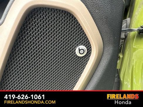 Used 2016 Jeep Renegade 75th Anniversary FWD image 16