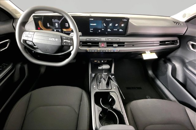 New 2026 Kia K4 FWD image 6