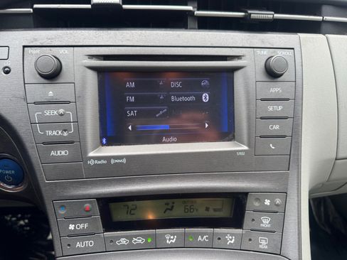 Used 2012 Toyota Prius Three image 16