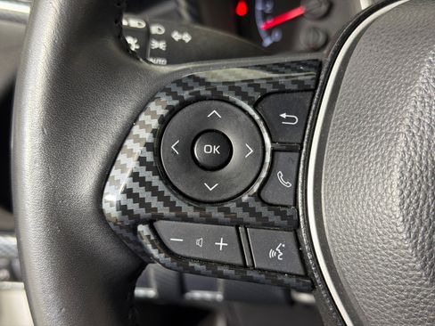 Used 2021 Toyota Corolla SE w/ SE Preferred Package image 24