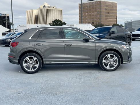 Certified 2023 Audi Q3 2.0T Premium image 8