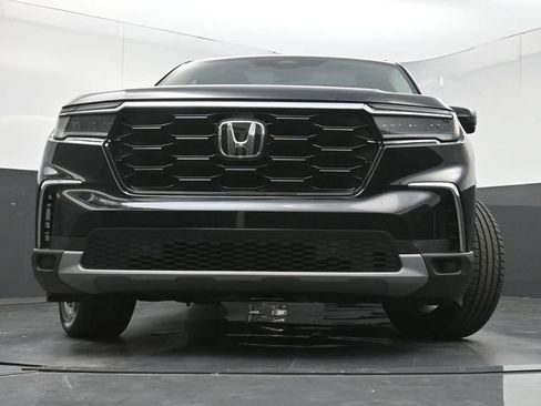 Used 2023 Honda Pilot Touring image 43