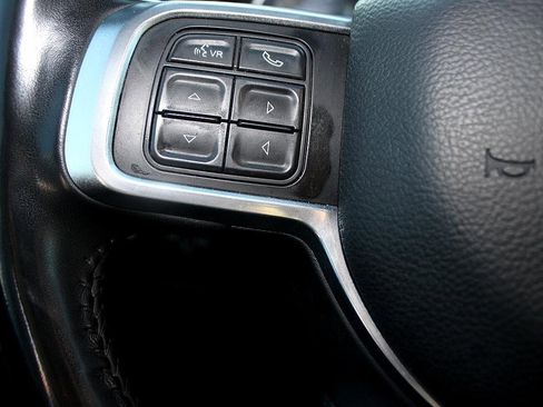 Used 2021 RAM 2500 Laramie w/ Night Edition image 20