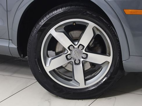 Used 2015 Audi Q3 2.0T Prestige w/ Prestige Package AWD/4WD image 15