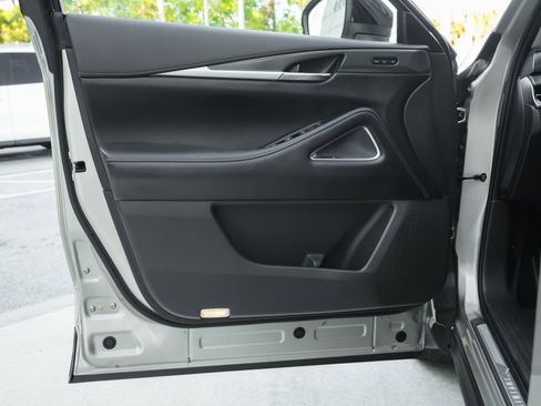 Used 2025 INFINITI QX60 Luxe image 29