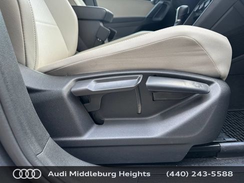 Used 2019 Volkswagen Tiguan SE w/ Panoramic Sunroof Package AWD/4WD image 19
