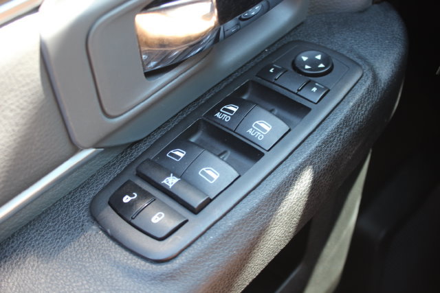 Used 2024 RAM 1500 Classic SLT RWD image 16