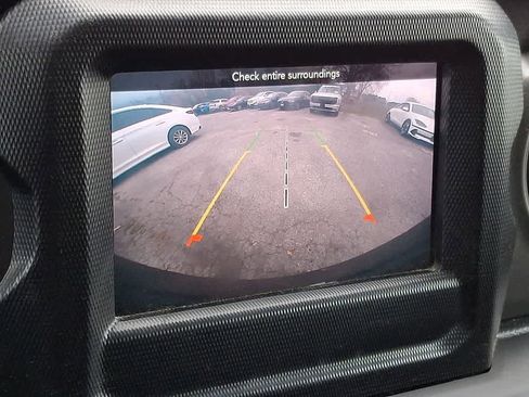 Used 2023 Jeep Wrangler Sport image 15