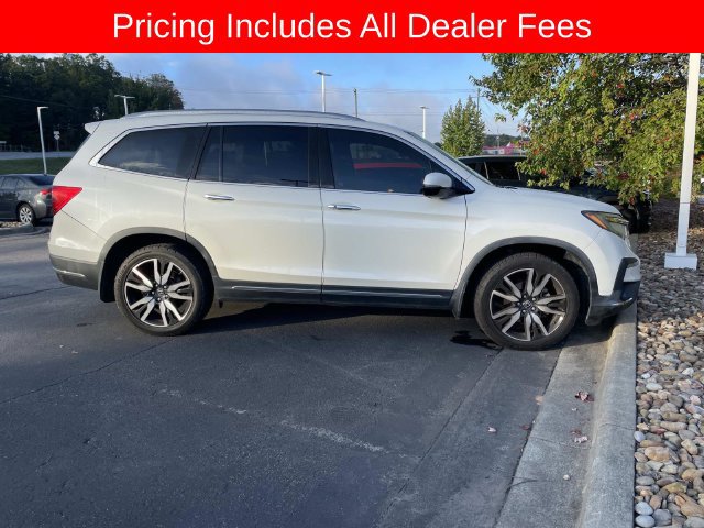 Used 2019 Honda Pilot Touring image 11