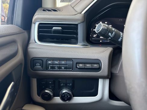 Certified 2023 GMC Yukon Denali AWD/4WD image 18