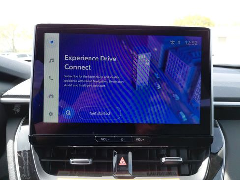 New 2026 Toyota Corolla Cross XLE AWD/4WD image 36