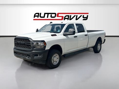 Used 2023 RAM 2500 Tradesman AWD/4WD image 3