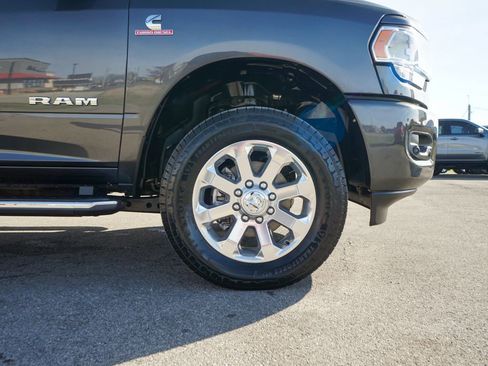 Used 2021 RAM 2500 Big Horn w/ Level B Equipment Group image 5