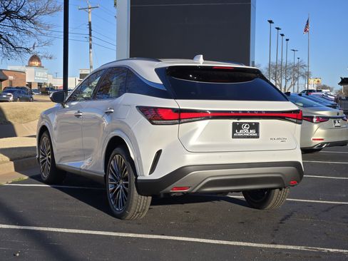 New 2026 Lexus RX 450h AWD w/ Convenience Package image 3